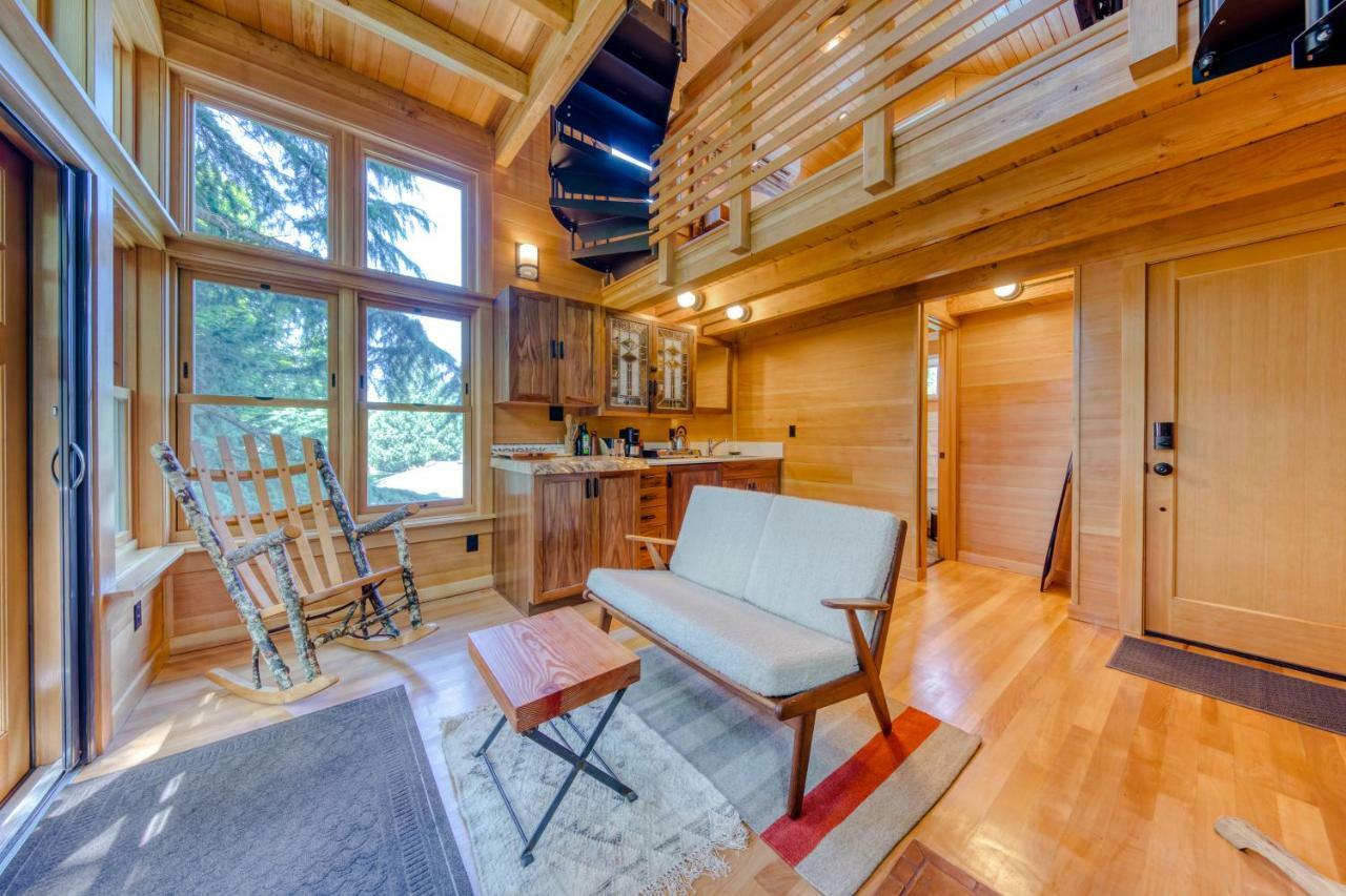Tabor Treehouse * Portland