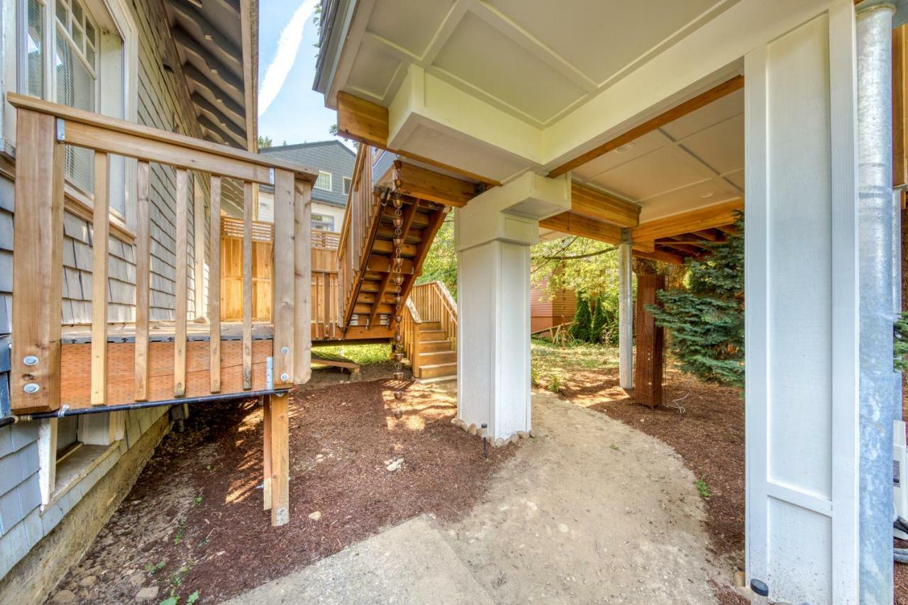 Tabor Treehouse *